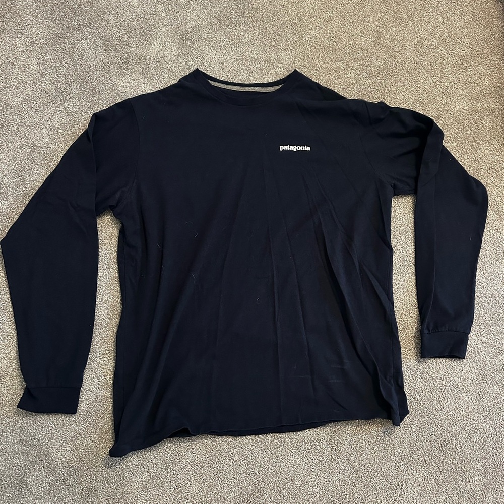 Patagonia Men's Navy Long Sleeve Shirt